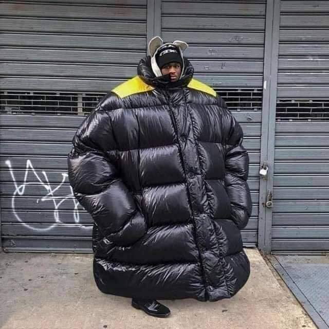 DyWGH1ZU8AADwBp.jpg